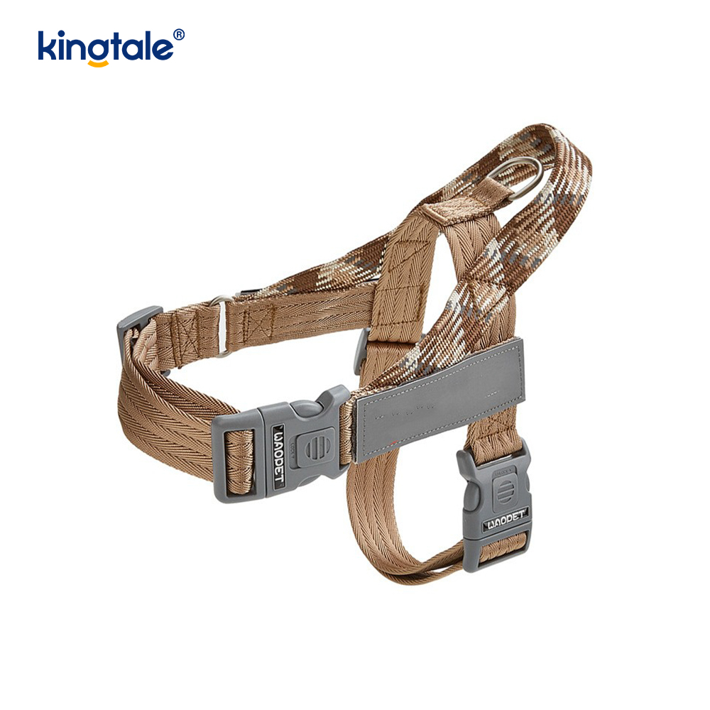 Binuo na Braid Nylon Webbing Highlight Reflective Dog Harness