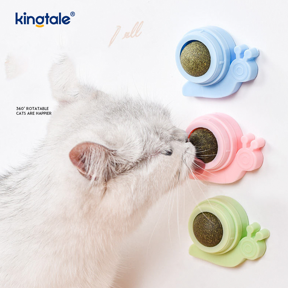 Snail Rotating Catnip Ball Molars Teeth Cleaning Treat Ball